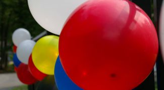 Картинка по теме - как украсить дом шарами