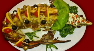 Картинка по теме - как готовить осетра целиком