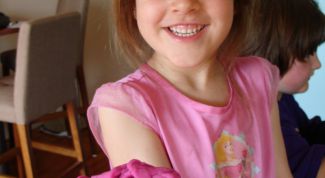 Картинка по теме - как лепить цветы из соленого теста