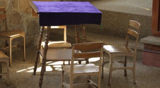 Картинка по теме - как декорировать столик