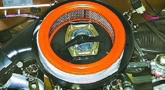 Картинка по теме - как поменять воздушный фильтр на ваз