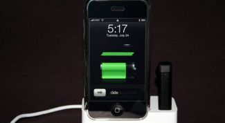 Картинка по теме - как зарядить гарнитуру