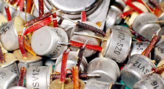 Картинка по теме - как паять транзисторы