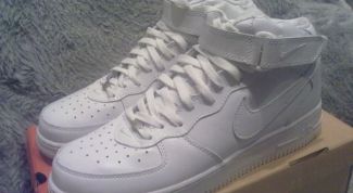 Картинка по теме - как устранить запах пота в обуви