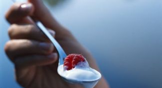 Картинка по теме - как выбрать йогурт