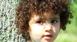 Картинка по теме - почему волосы вьются