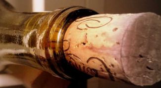 Картинка по теме - как вытащить пробку из бутылки