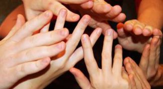 Картинка по теме - как сохранить молодость рук