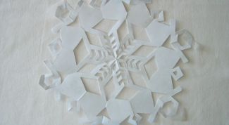 Картинка по теме - как сделать игрушку на елку из бумаги