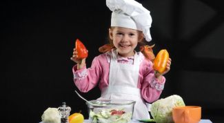 Картинка по теме - как научить ребенка помогать