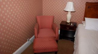 Картинка по теме - как монтировать пластиковые плинтуса