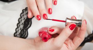 Картинка по теме - как подобрать цвет лака