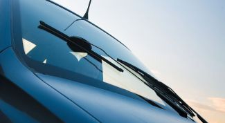 Картинка по теме - как установить бескаркасные щетки