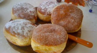 Картинка по теме - как приготовить творожные пончики