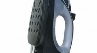 Картинка по теме - как очистить пригоревший утюг