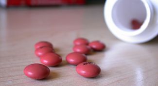 Картинка по теме - как лечить опущение желудка