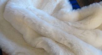 Картинка по теме - как почистить мех от желтизны