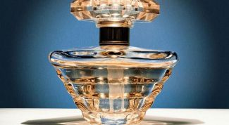 Картинка по теме - как отличить подделку французских духов