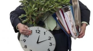 Картинка по теме - как быть, если сотрудники уходят с работы