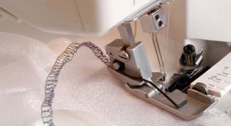 Картинка по теме - как заправить оверлок