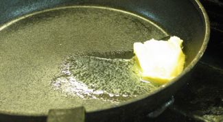 Картинка по теме - как отчистить сковороду от нагара