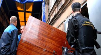 Картинка по теме - как выселить человека из приватизированной квартиры