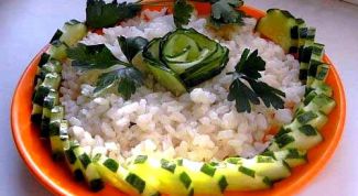 Картинка по теме - как сделать из огурца розу