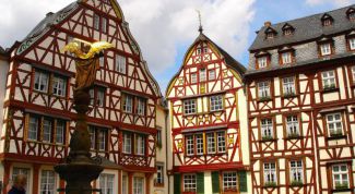 Картинка по теме - как оформлять документы для поездки в германию