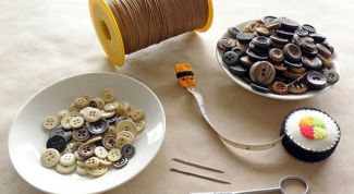 Картинка по теме - как пришить пуговицу к куртке