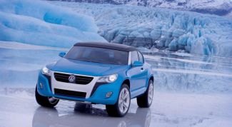 Картинка по теме - как выводить машину из заноса