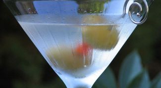 Картинка по теме - как пить мартини драй
