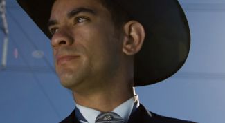 Картинка по теме - как сшить мужской шейный платок