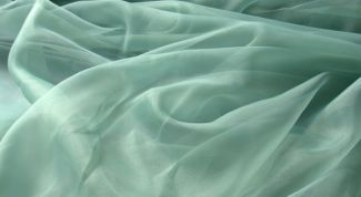 Картинка по теме - как обработать штору из органзы