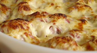 Картинка по теме - как приготовить картофель с мясом в горшочках