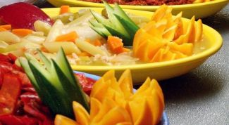 Картинка по теме - как вырезать фигурки из овощей