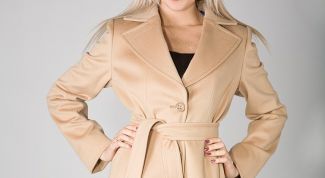 Картинка по теме - как почистить светлое пальто