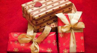 Картинка по теме - как организовать вручение подарка боссу