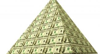 Картинка по теме - как свернуть доллар треугольником