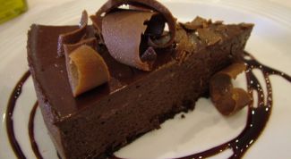 Картинка по теме - как украсить торт глазурью