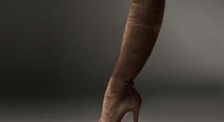 Картинка по теме - как выбрать замшевую обувь