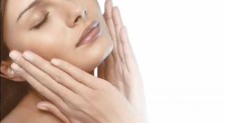 Картинка по теме - как увлажнять сухую кожу лица