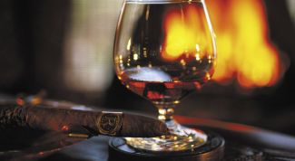 Картинка по теме - как держать сигару