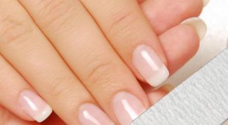 Картинка по теме - что делать, если слоятся и ломаются ногти
