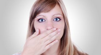 Картинка по теме - что делать, если опухла губа