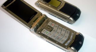 Картинка по теме - как разобрать телефон-раскладушку