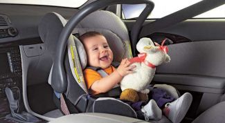 Картинка по теме - как приучить ребенка к автокреслу