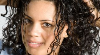 Картинка по теме - что делать с кудрявыми волосами