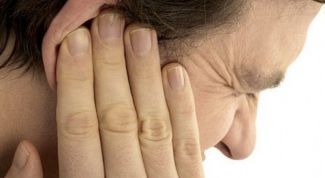 Картинка по теме - почему звенит в ухе