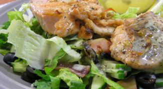 Картинка по теме - как приготовить салат с красной рыбой