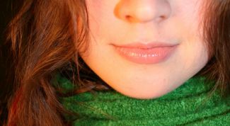 Картинка по теме - как носить зимний шарф